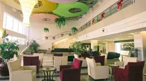 Guangzhou University Business Hotel - Image 5