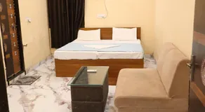 Sagar grand hotel - Image 2