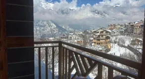 Cafe Saffron Sips & Stays - Alpine Suites Naggar Near Manali - Image 5
