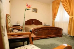 Pensiunea Empire - Image 1