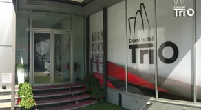 Garni Hotel Tri O - Image 4