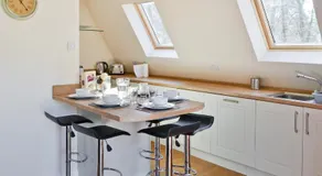 Squirrel Lodge - Image 3