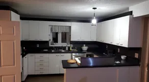 Le1226-Apartment with Free WIFI and Parking - Image 3