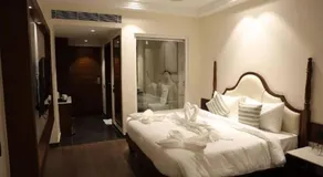 Hotel Regalia - Image 4