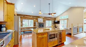 Lavish custom home with private hot tub & 2 living areas - near slopes & lake - Image 4