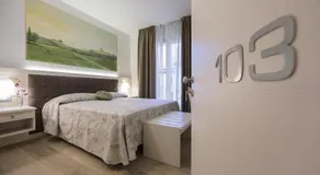 Hotel Diamante - Image 2