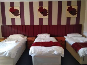 Aberdeen Arms Hotel Tarland - Image 2
