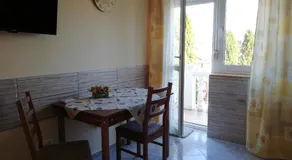 Imola És Andrea Apartmanház - Image 3