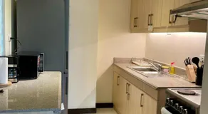 5 Star Luxury Condo - Metro Manila - Image 4