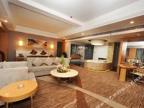 Mesa International Hotel - Image 4