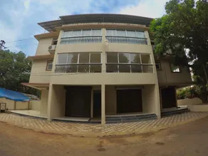 Octopus Luxury Apartment for (2-3pax) - Image 4