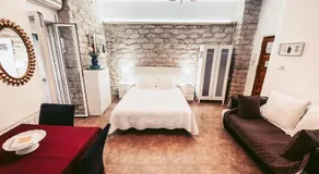 Pensión Antonio Guesthouse - Image 2