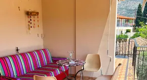 Sunny house at ancient Mycenae, close to Nafplio! - Image 5