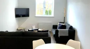 West Street Mews - Serviced Accommodation - Image 3