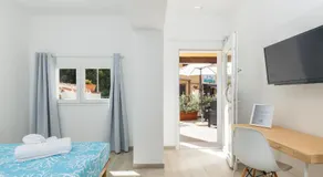 Mariposa Rooms - Image 2