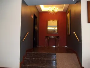 D Eastern Hotel - Image 4