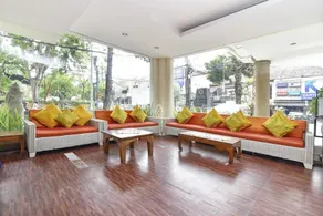 RedDoorz @ Raya Kuta - Image 5