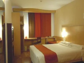 Ibis Beijing Sanyuan - Image 3