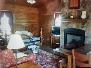 Amish Blessings Cabins - Image 3