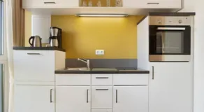 Central Suites - Image 5