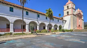 Santa Barbara Studio Near Downtown & Beaches - Image 4