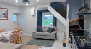 Fenniscourt Cottage - Image 2
