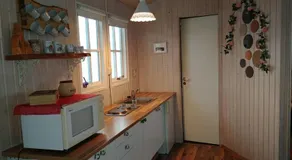 Cosy Cottage-Álfabakki-with hot tub - Image 5