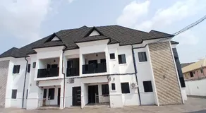 Apartment in Asaba - Image 4