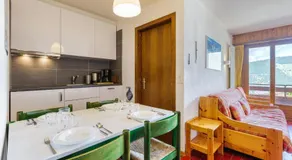 Belle Vue Apartment 423 - Image 2