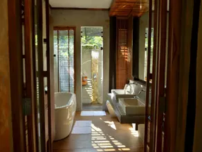 32 Coffee Hill & Resort - Image 2