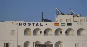 Hostal Sonrisa Del Mar - Image 4
