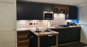 Hayling Hideaway, private cosy annex near to beach - Image 3