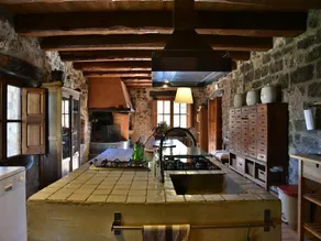 Landhaus in der Nähe von Barcelona mit Pool - Image 3