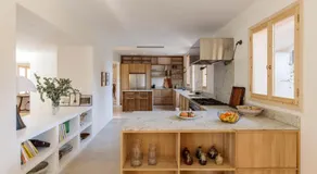 C'an Talaieta Luxurious Farmhouse - Image 2