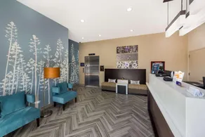 Sleep Inn Brooklyn - Sheepshead Bay - Image 4
