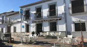 Hostal Los Encinares - Image 4