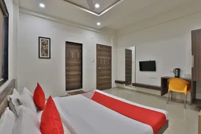 OYO 41737 Hotel Atithi - Image 5