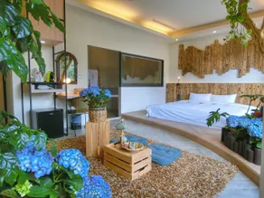 Flower Home - Image 5