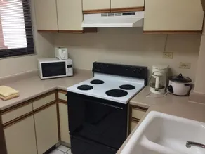 Guam Airport Hotel - Image 5
