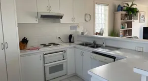 The Esplanade Holiday Home - Image 5