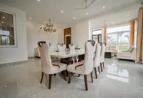 Galaxy Aravali Farm
5 BHK with Pool, City skyline. - Image 4