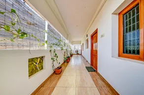 Hotel O SMS HOMES - Image 5
