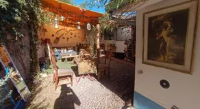 Antiques Homestay - Image 4