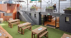 Sports Garden Hotel - Image 4