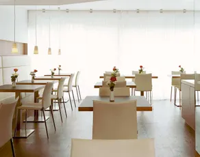 Park Hotel Moabit - Image 4