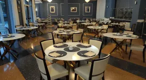 Grand Hotel Moroni - Image 5