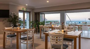 Oceans Guest House & Luxurious Apartments - Image 2