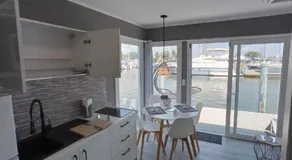 Marina degli Estensi Floating Resort - House Boat - Image 3