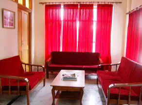 Hotel Highland Regency - Image 4