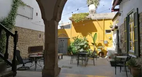 Le Mat Hostel - Image 2